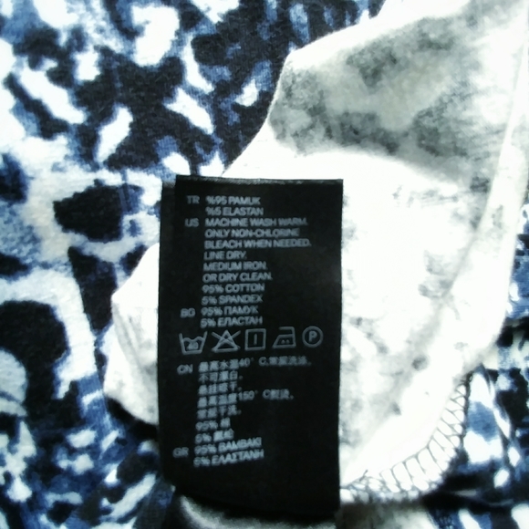 H&M Basic Abstract Bodycon Dress - Picture 5 of 5